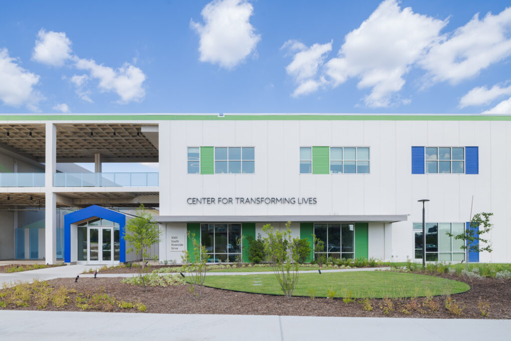 Center for Transforming Lives | Bennett Partners